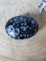 gabbro merliniet handsteen nr. 2