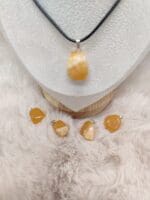 Gele calciet hangers-2