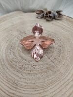Rose kleurige bolhouder