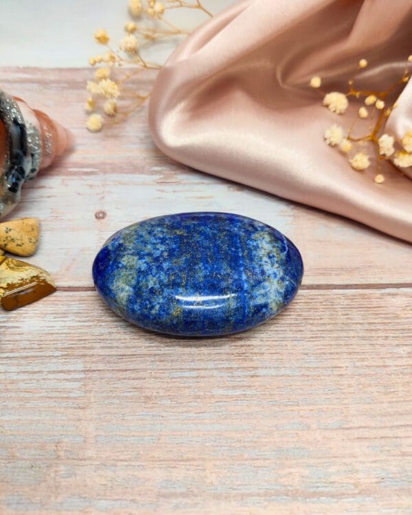 Lapis lazuli handsteen nr.1