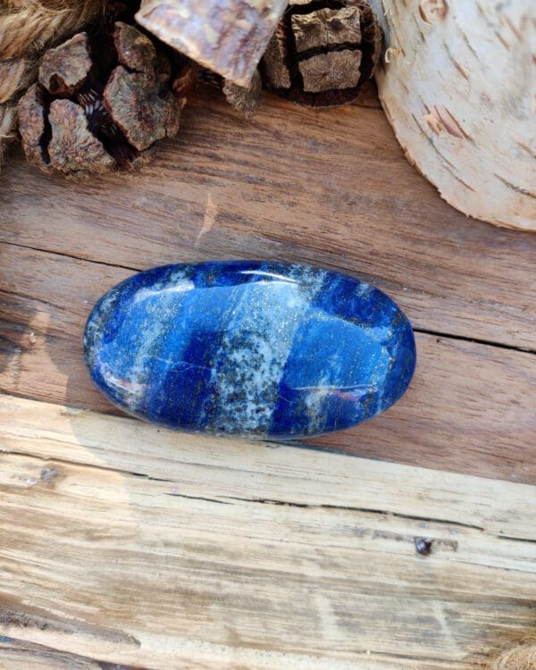 Lapis lazuli handsteen nr. 5