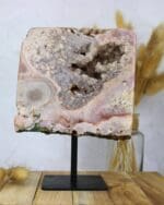 Roze amethist op standaard nr. 4