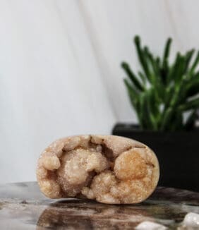 Roze amethist sculptuur nr. 7-5