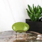 Serpentijn handsteen nr. 5