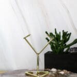 Ruitvormige metalen edelstenen houder