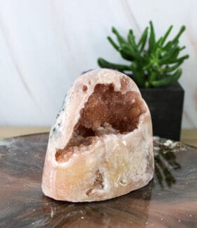 Roze amethist sculptuur nr. 22-2