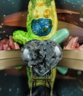 Larvikiet hart nr. 8