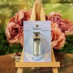 Geschenkflesje aan koord met angeliet en engelenvleugel-3