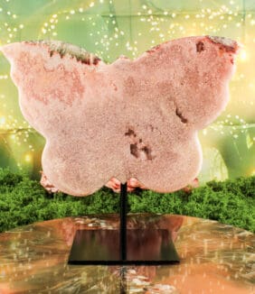 Roze amethist vlinder op standaard nr. 2