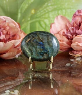 Labradoriet handsteen nr. 1