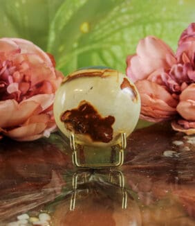 Polychroom jaspis handsteen nr. 1