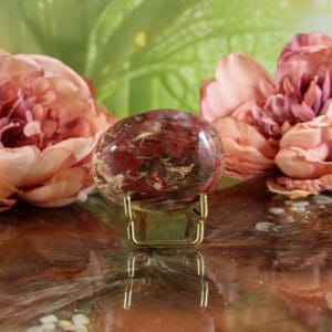 Versteend hout handsteen nr. 1