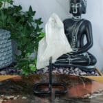 Bergkristal cluster op standaard nr. 2-4