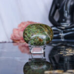 Chrysopraas handsteen nr. 6